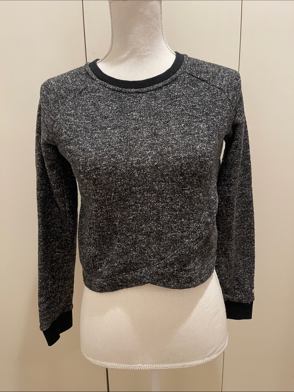 Fabletics black & grey sweatshirt XS #53